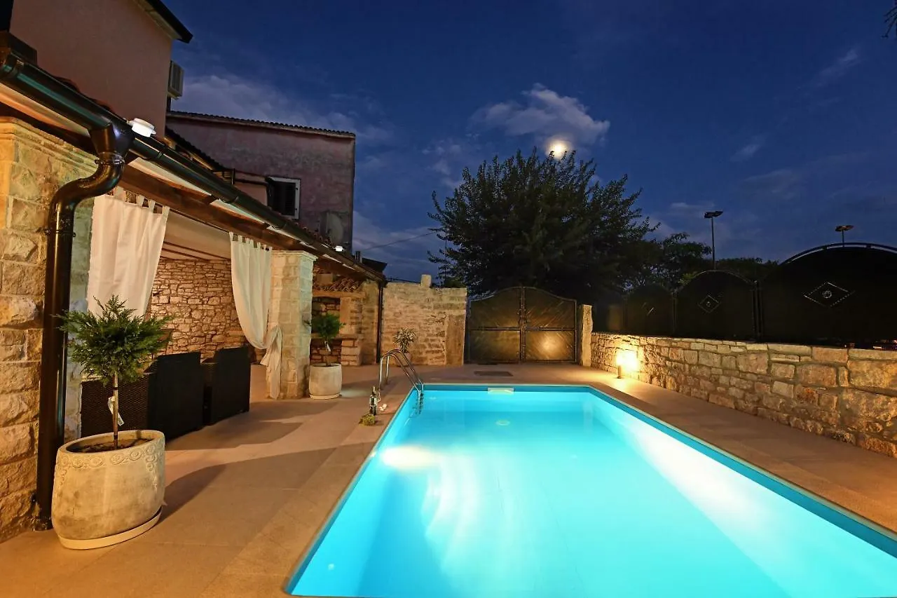 Villa Lory Sveti Lovreč Pazenatički