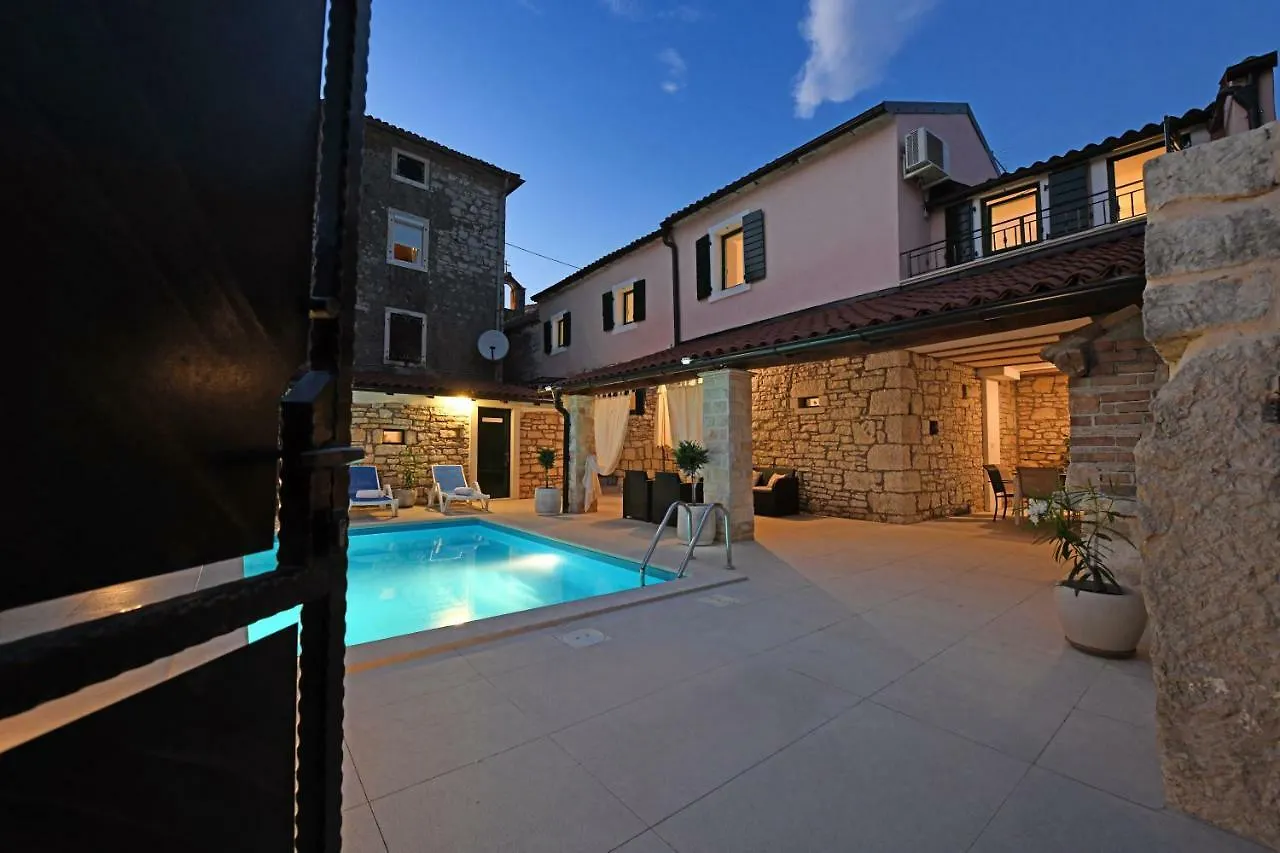 Villa Lory Sveti Lovreč Pazenatički